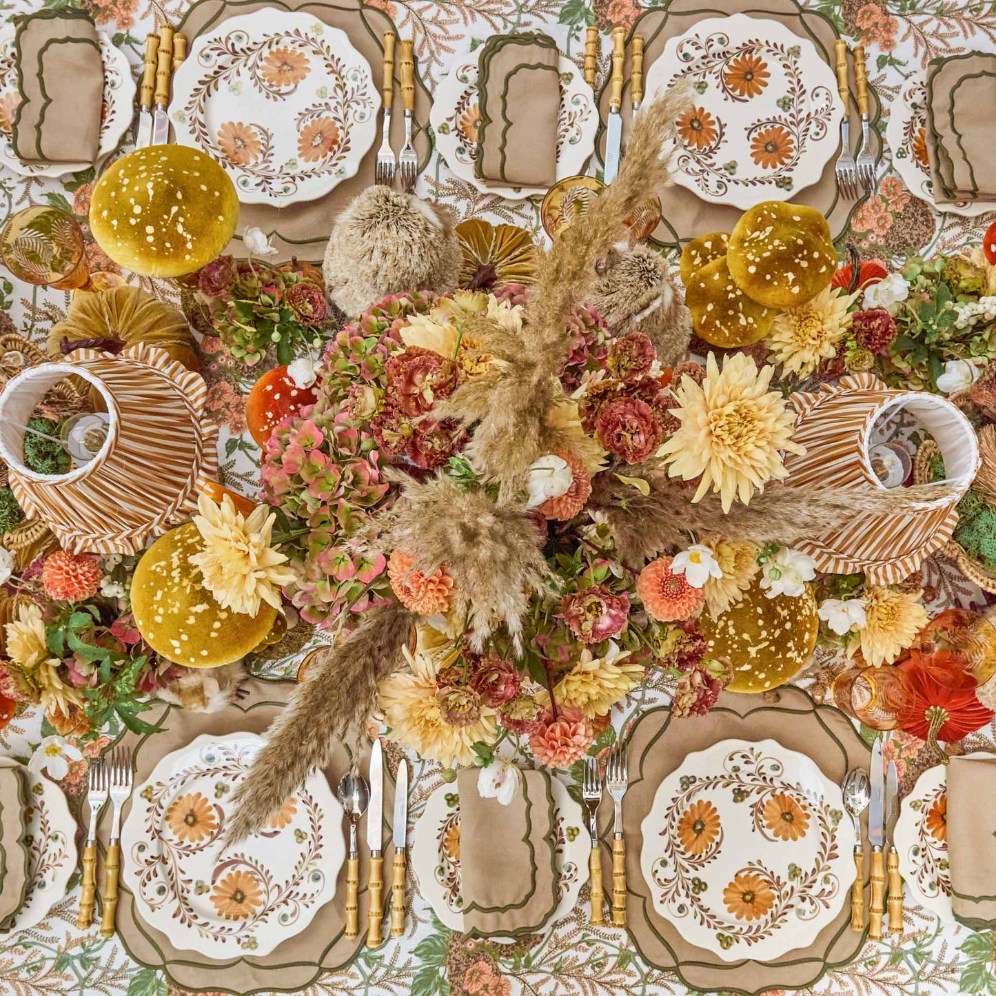 Sand & Green Elizabeth Placemats (Set of 4)