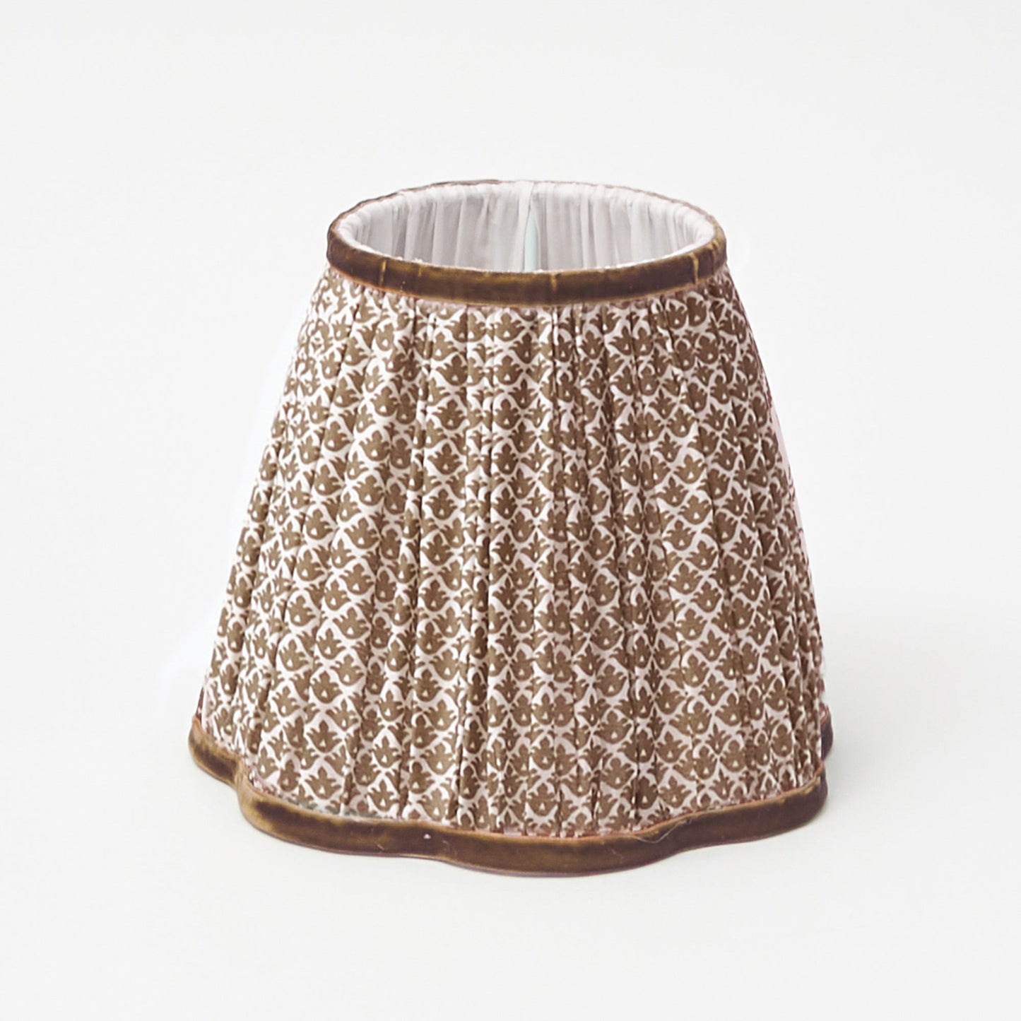 Rattan Ursula Rechargeable Lamp with Chocolate Lotus Shade (18cm)