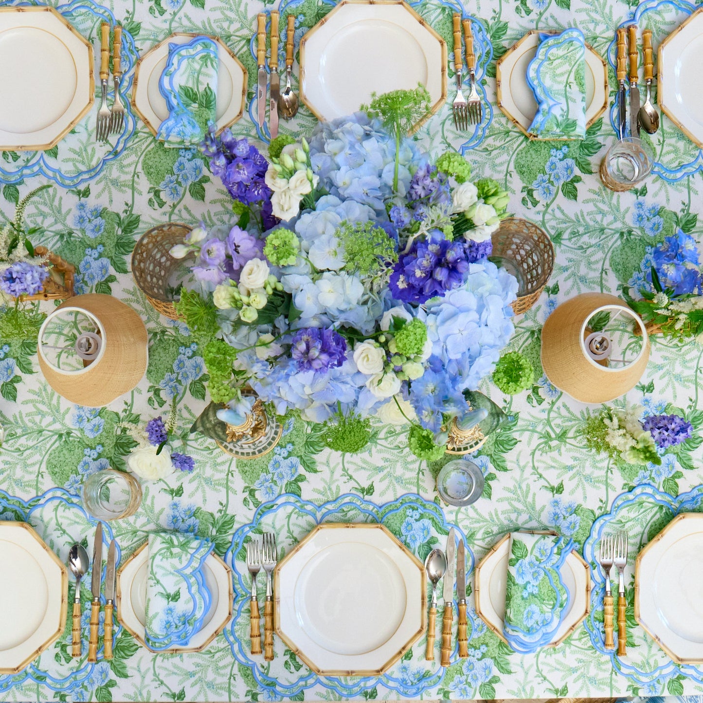 Green & Blue Lady Isabella's Garden Placemats & Napkins (Set of 4)